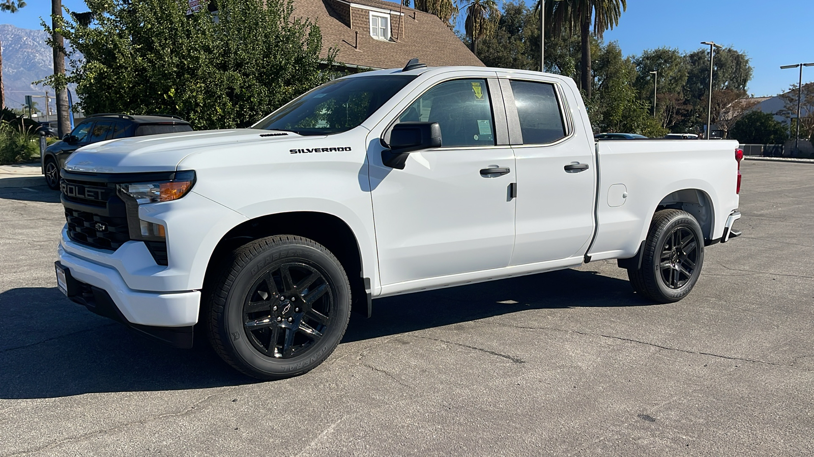 2025 Chevrolet Silverado 1500 Custom 7