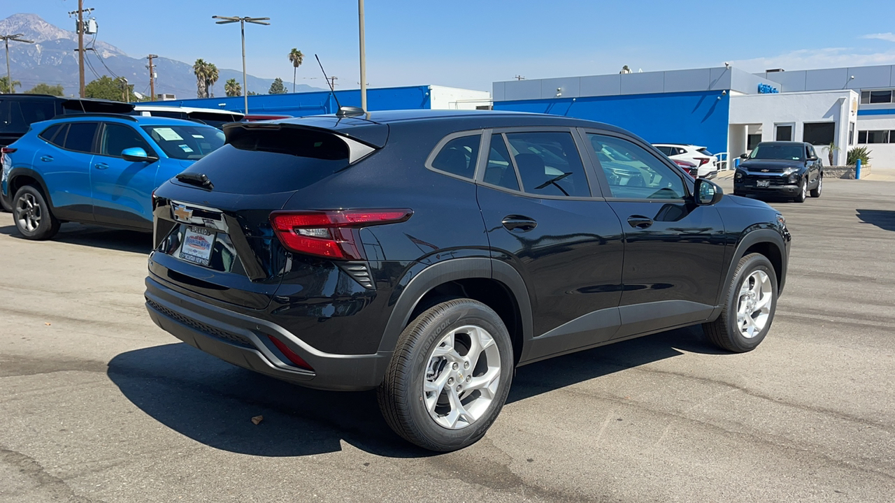 2025 Chevrolet Trax LT 3