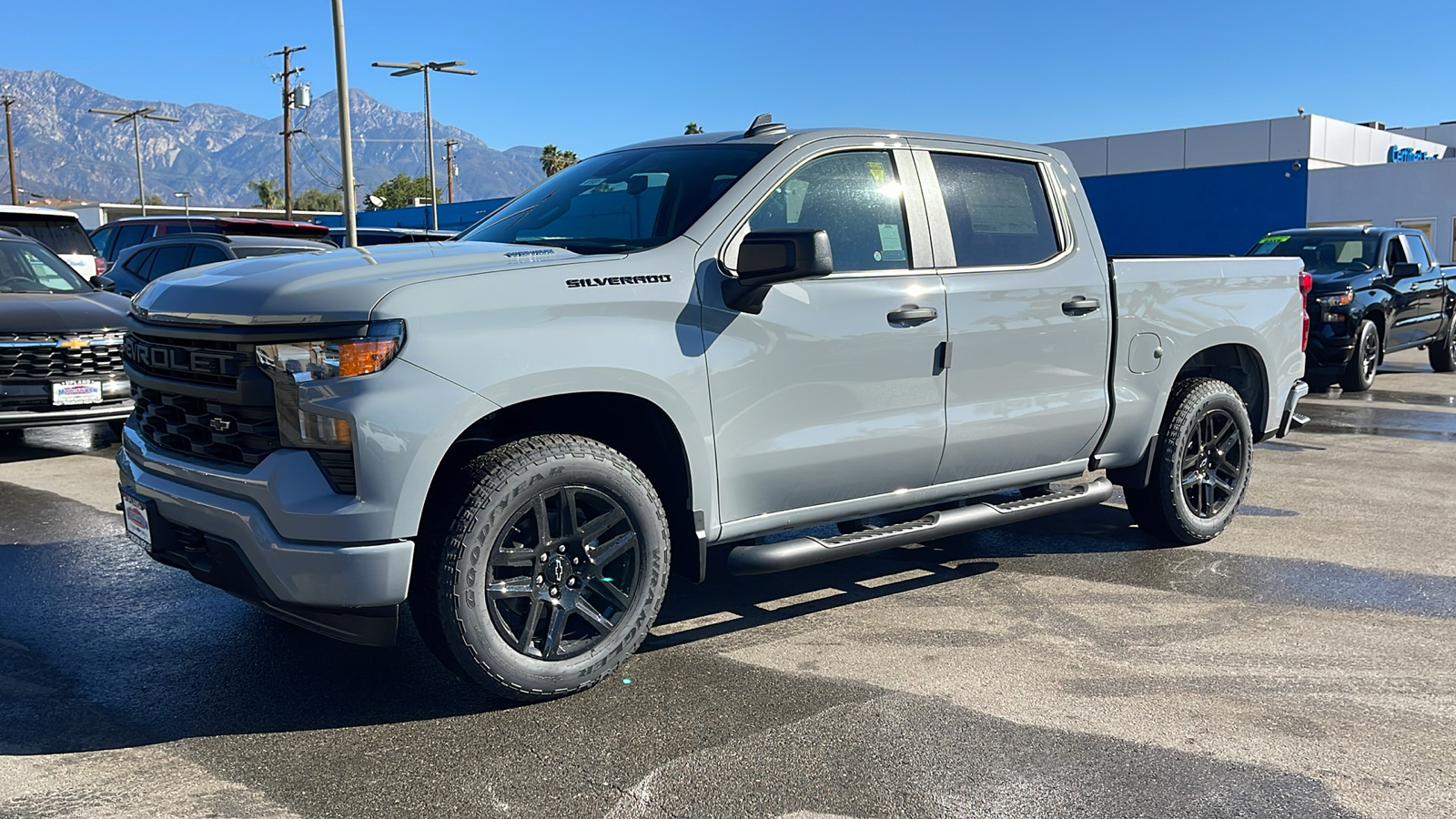 2025 Chevrolet Silverado 1500 Custom 7