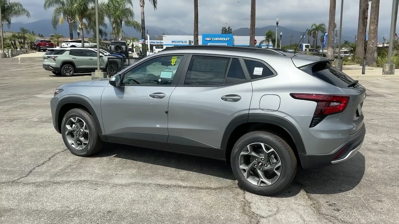 2025 Chevrolet Trax LT 5