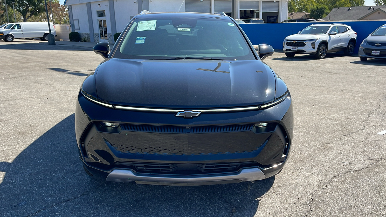 2024 Chevrolet Equinox EV LT 8