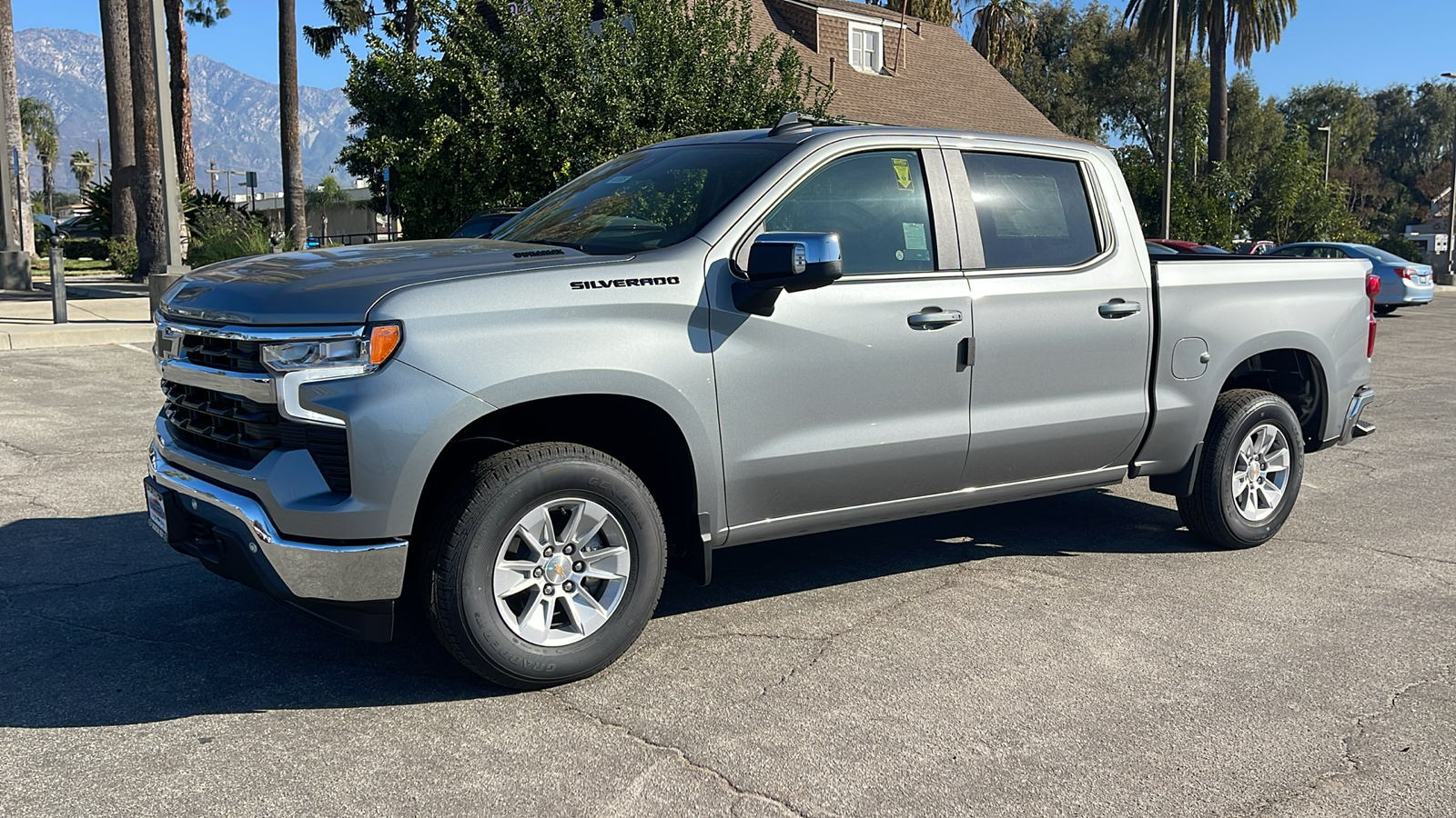 2025 Chevrolet Silverado 1500 LT 7