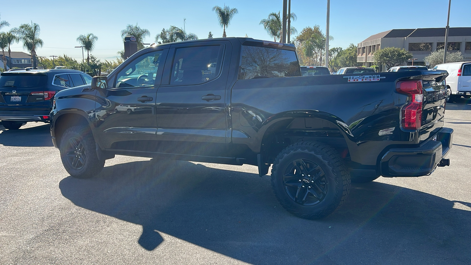 2025 Chevrolet Silverado 1500 Custom Trail Boss 5