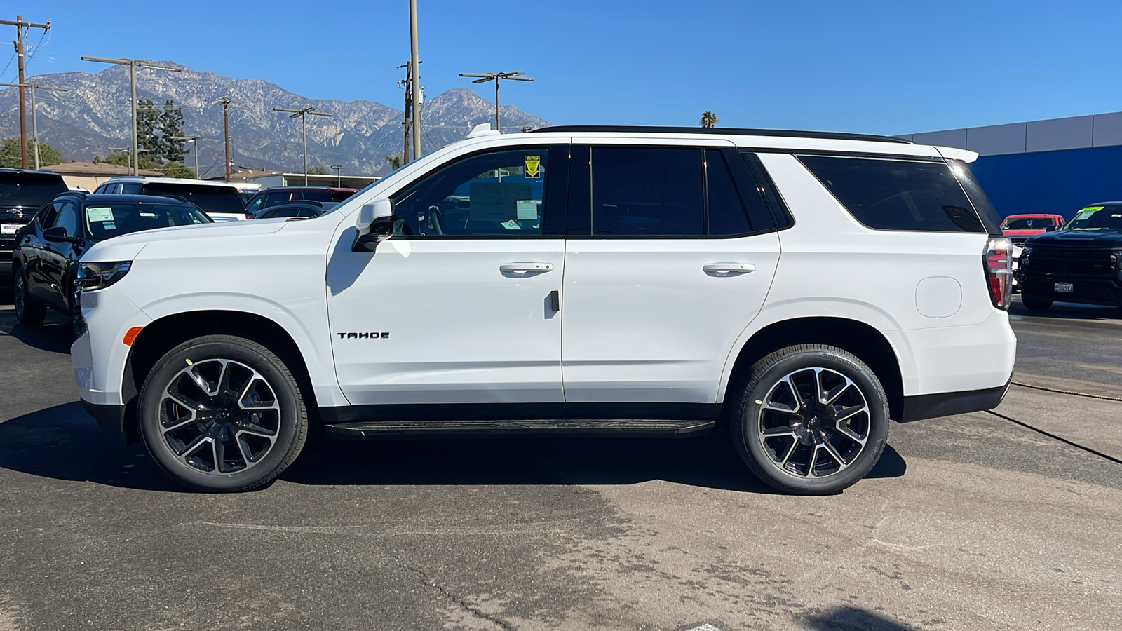 2024 Chevrolet Tahoe RST 6