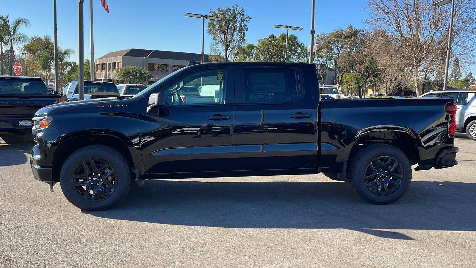 2025 Chevrolet Silverado 1500 Custom 6