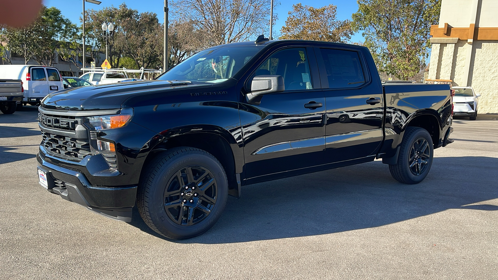 2025 Chevrolet Silverado 1500 Custom 7