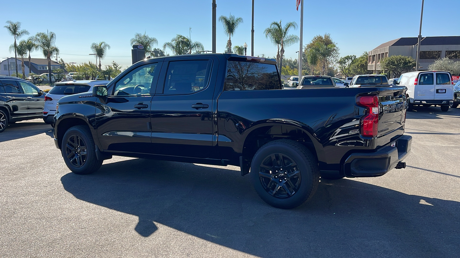 2025 Chevrolet Silverado 1500 Custom 5