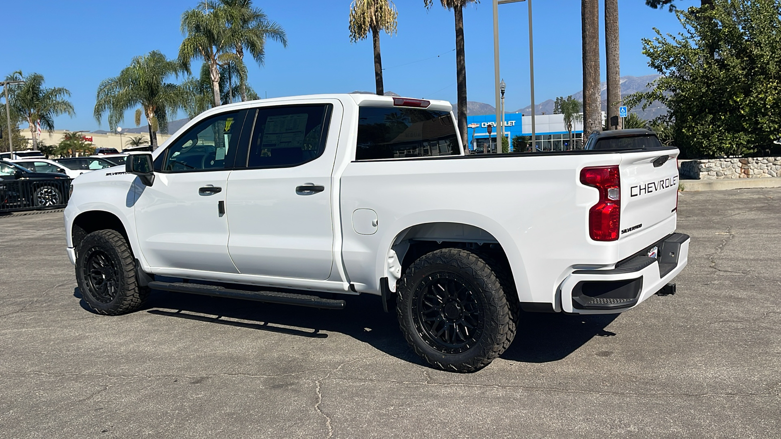 2025 Chevrolet Silverado 1500 Custom 5