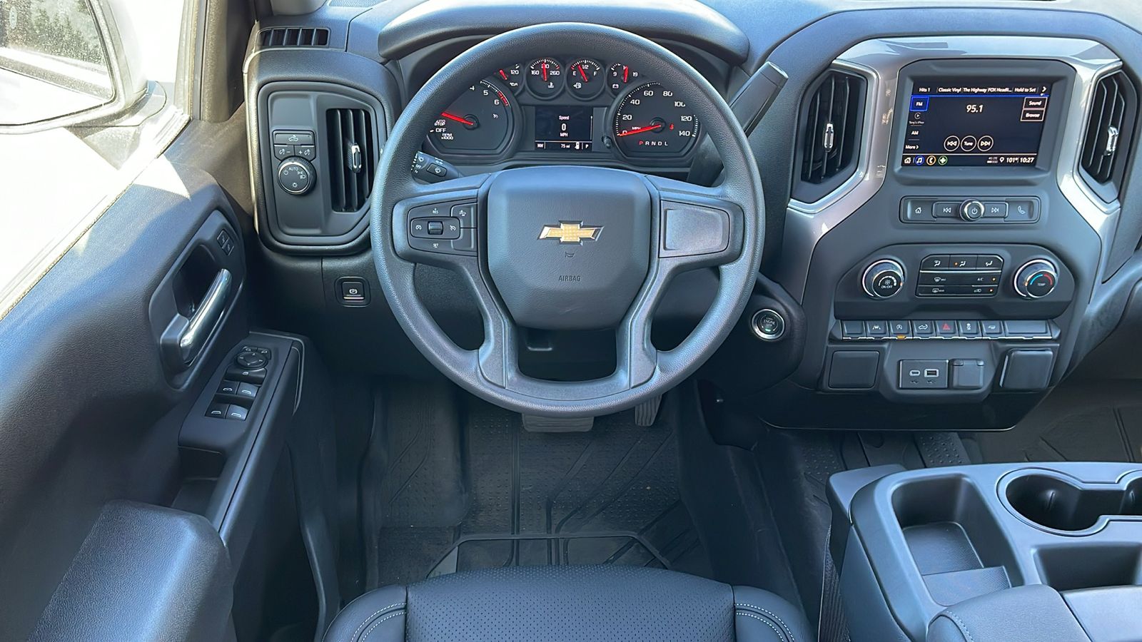 2025 Chevrolet Silverado 1500 Custom 14