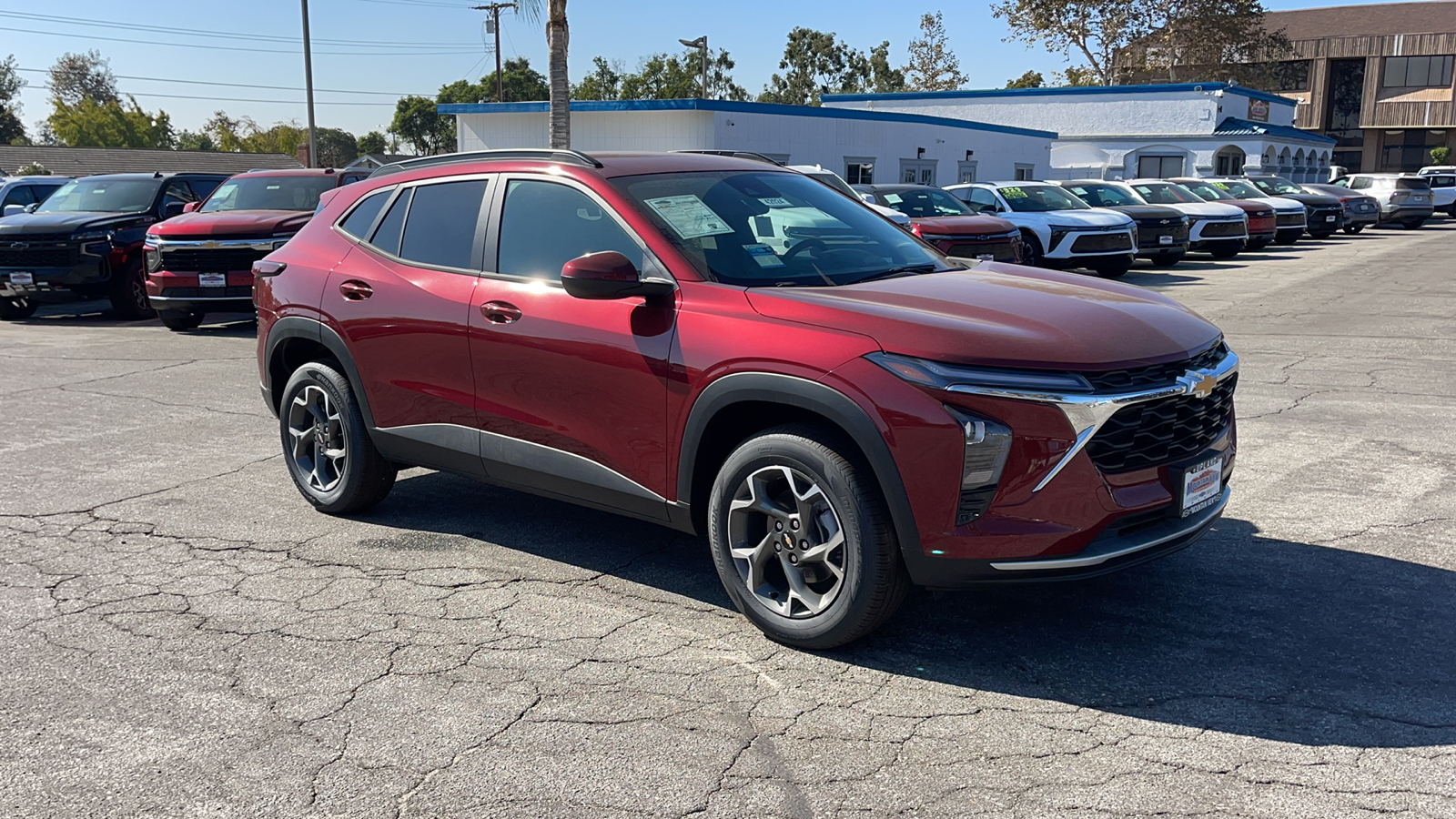 2025 Chevrolet Trax LT 1