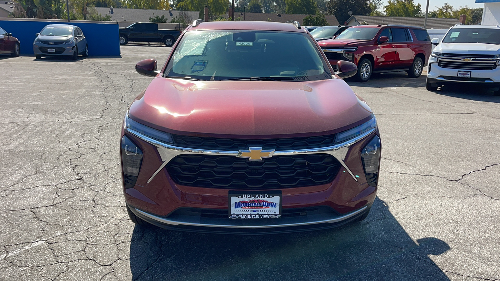 2025 Chevrolet Trax LT 8