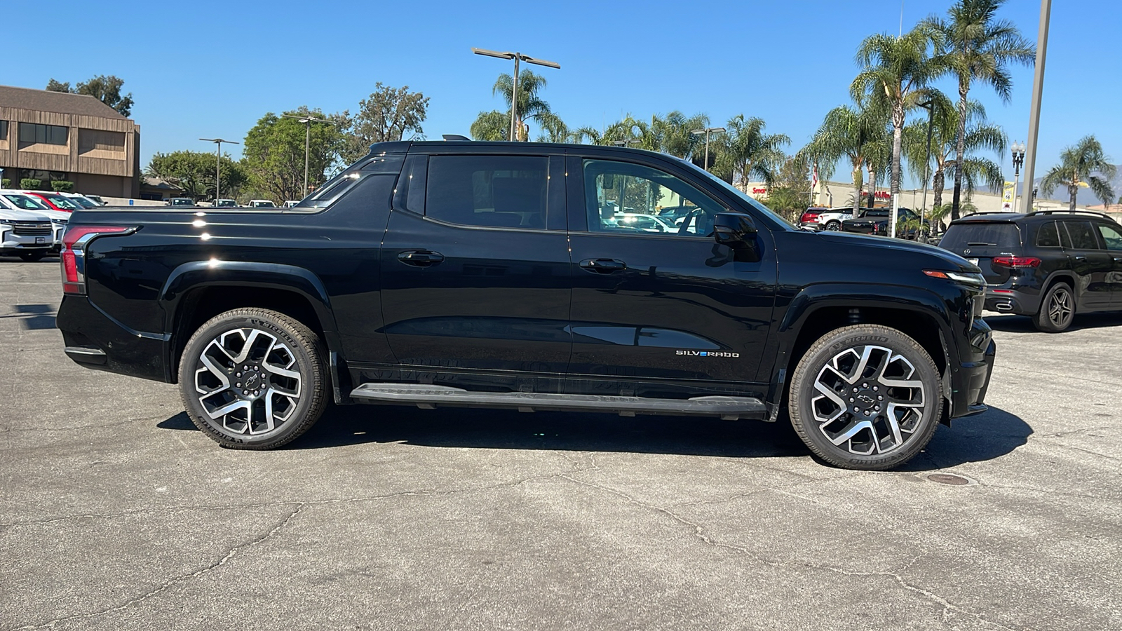 2024 Chevrolet Silverado EV RST 2