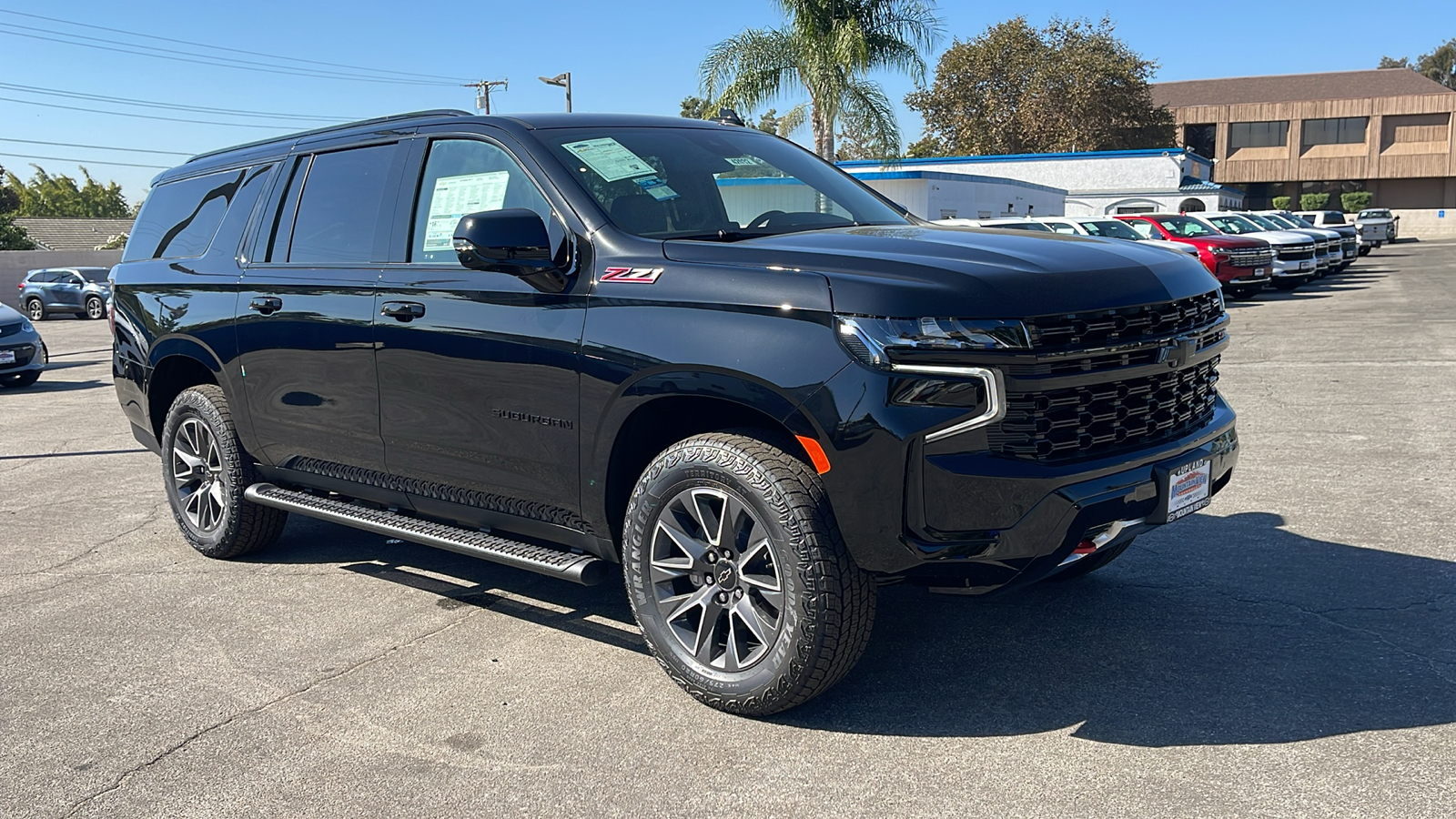 2024 Chevrolet Suburban Z71 1