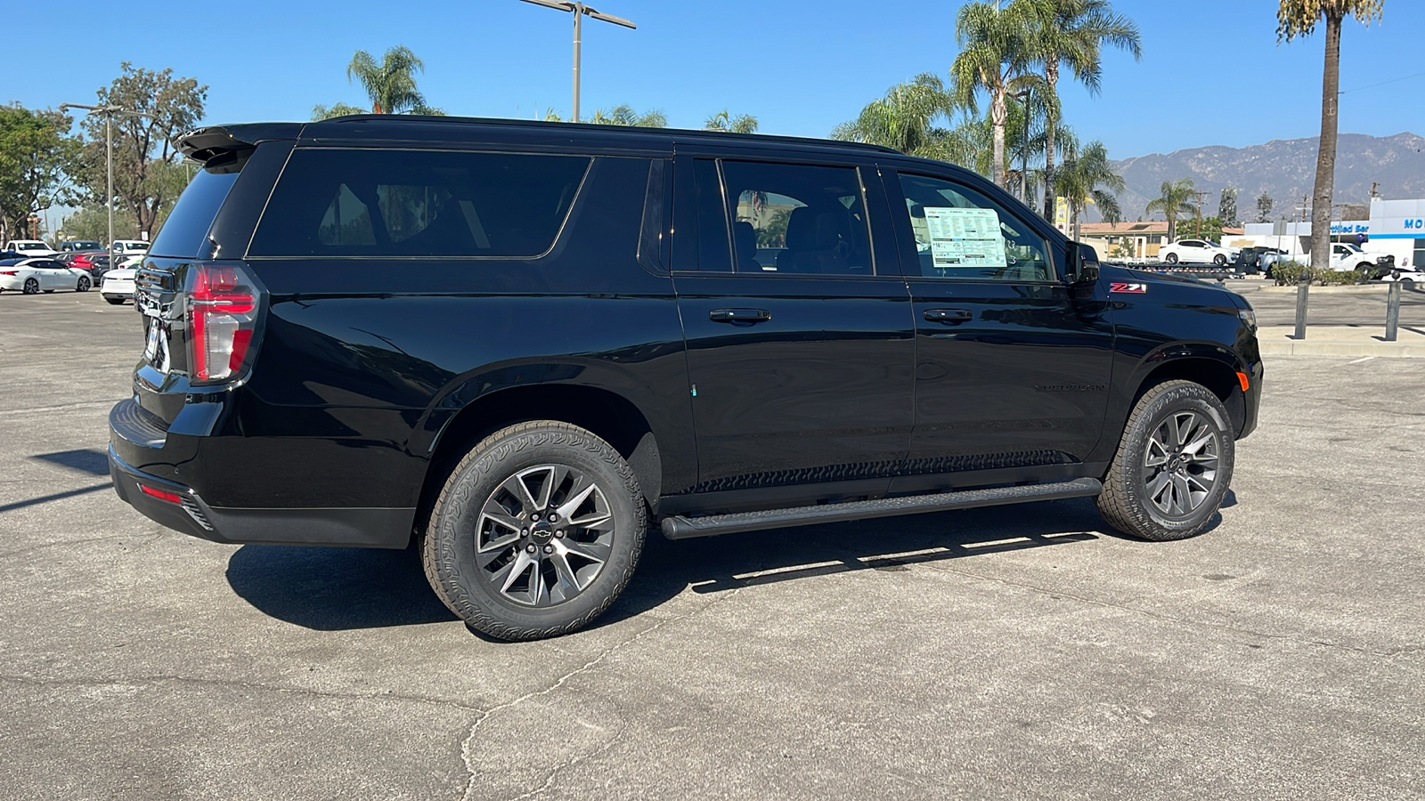 2024 Chevrolet Suburban Z71 3