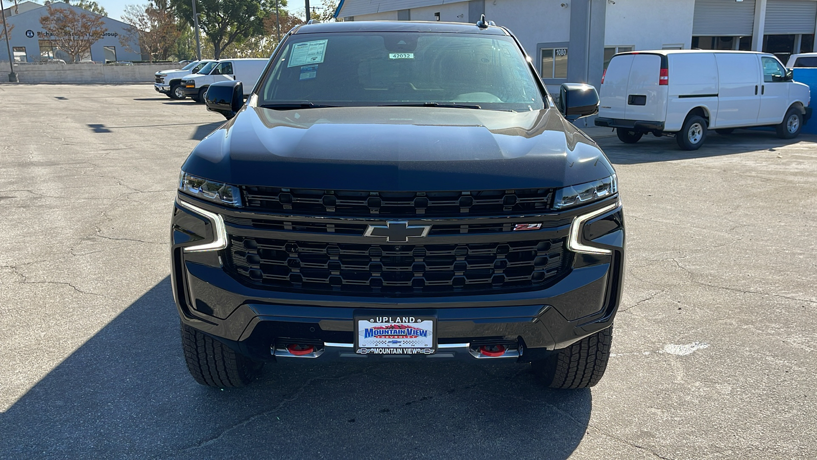 2024 Chevrolet Suburban Z71 8