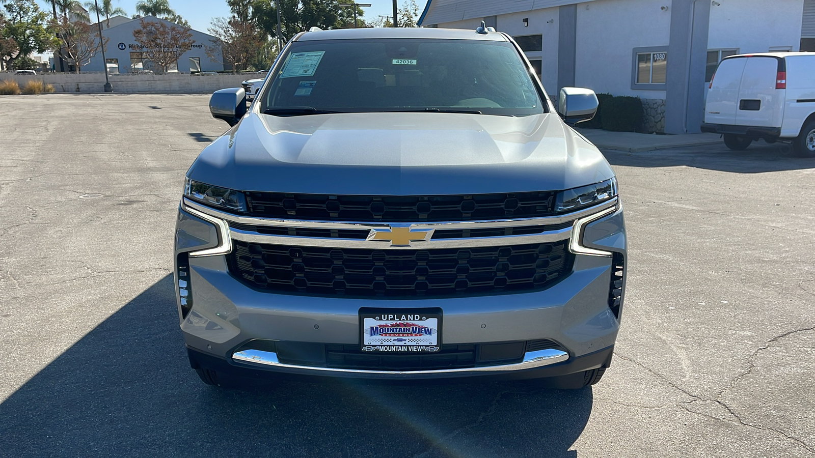 2024 Chevrolet Tahoe LS 8