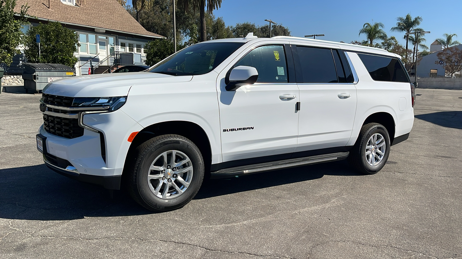 2024 Chevrolet Suburban LS 7