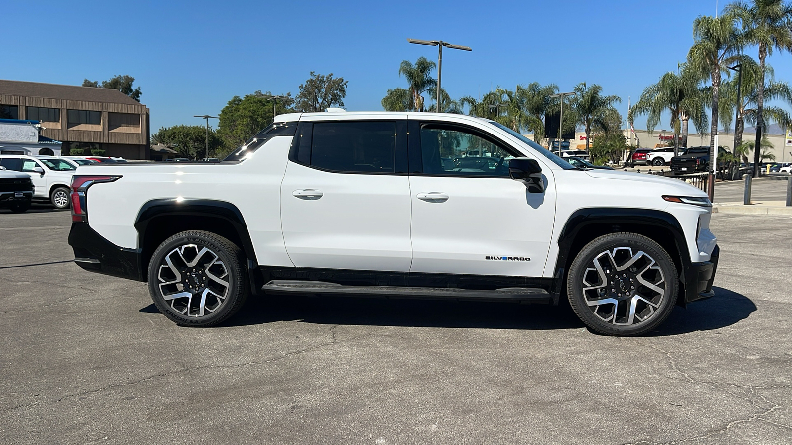 2024 Chevrolet Silverado EV RST 2