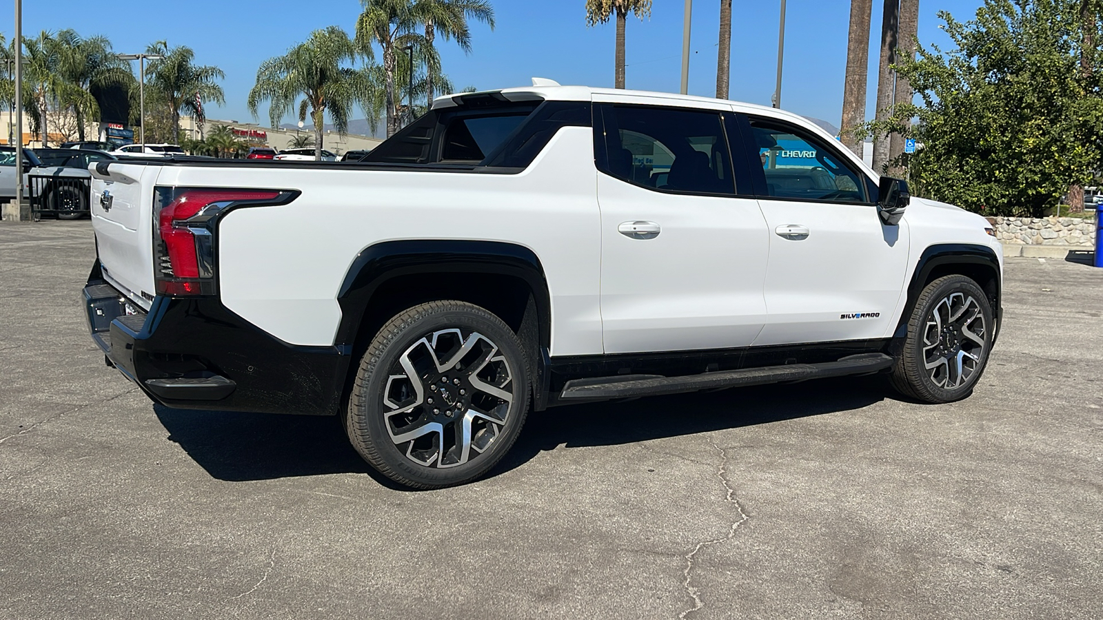 2024 Chevrolet Silverado EV RST 3