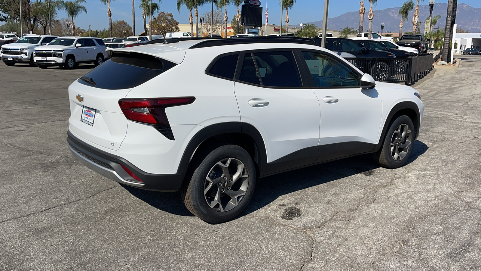 2025 Chevrolet Trax LT 3