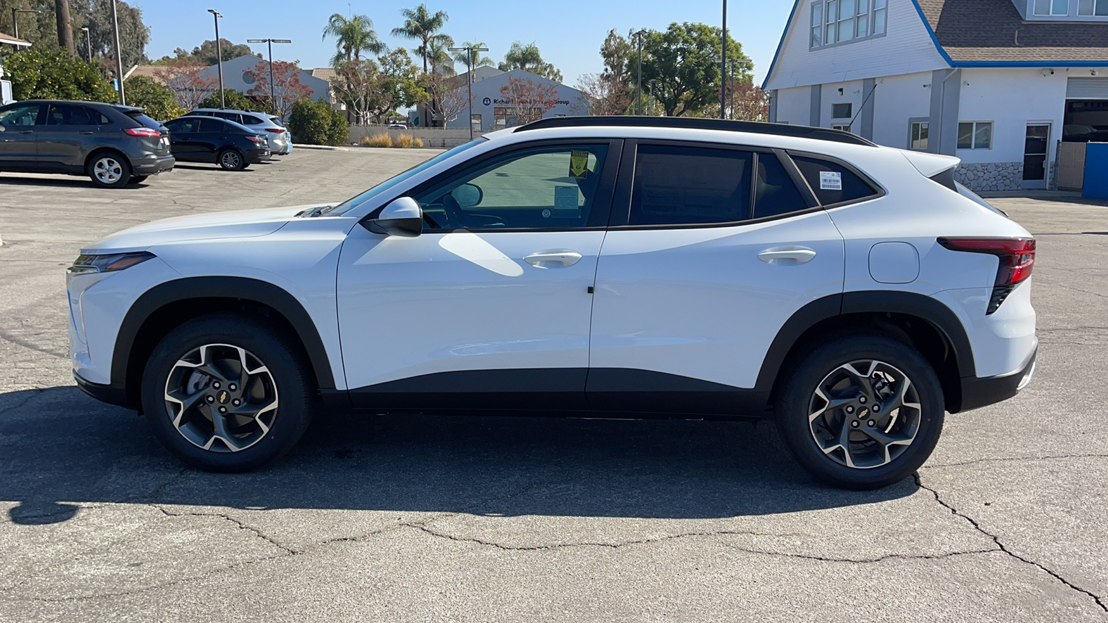 2025 Chevrolet Trax LT 6