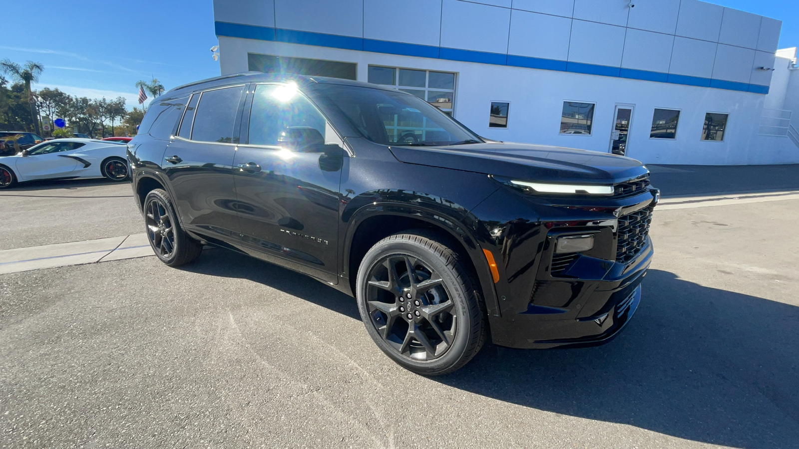 2024 Chevrolet Traverse FWD RS 1