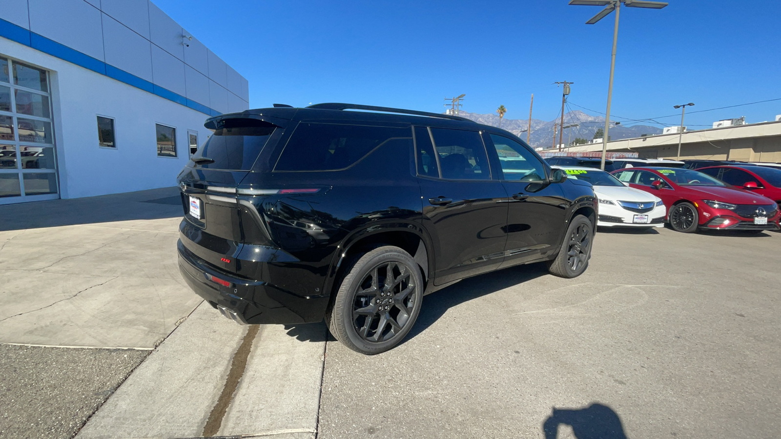 2024 Chevrolet Traverse FWD RS 3