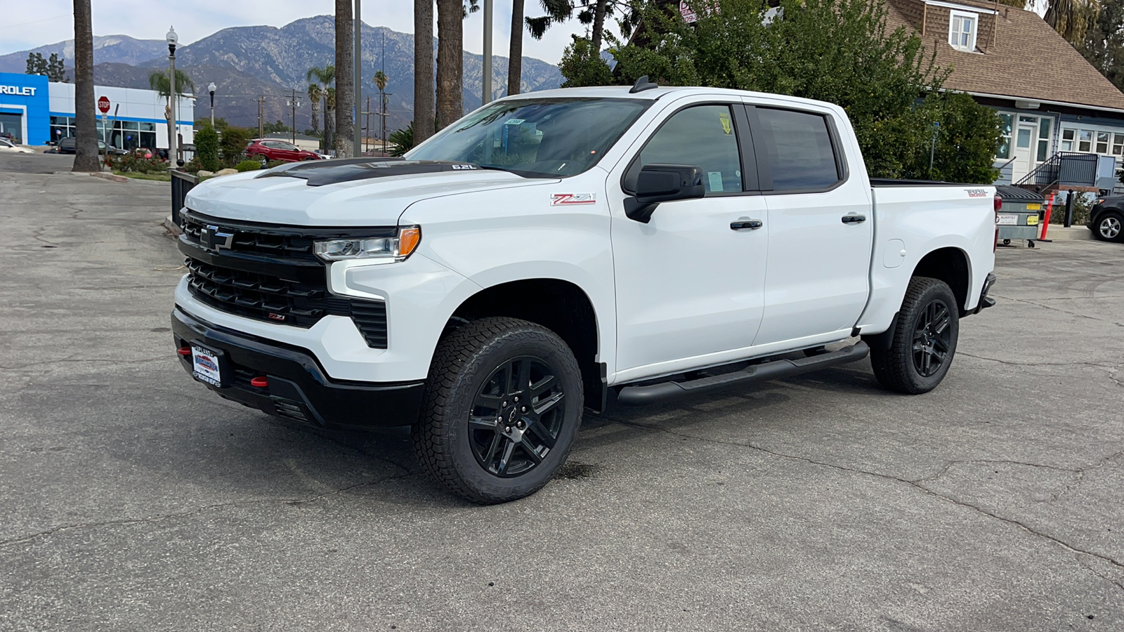 2025 Chevrolet Silverado 1500 LT Trail Boss 7