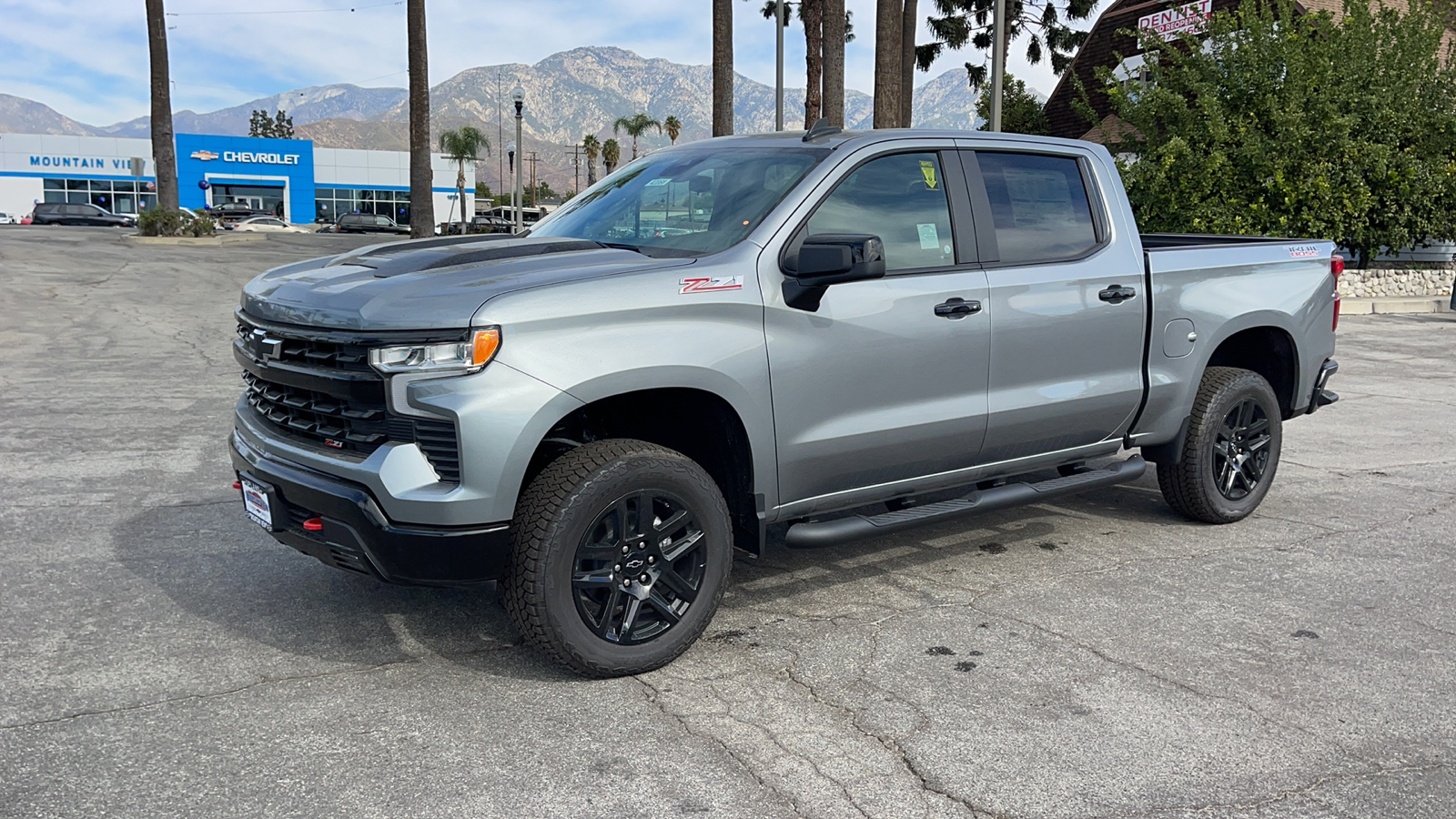 2025 Chevrolet Silverado 1500 LT Trail Boss 7