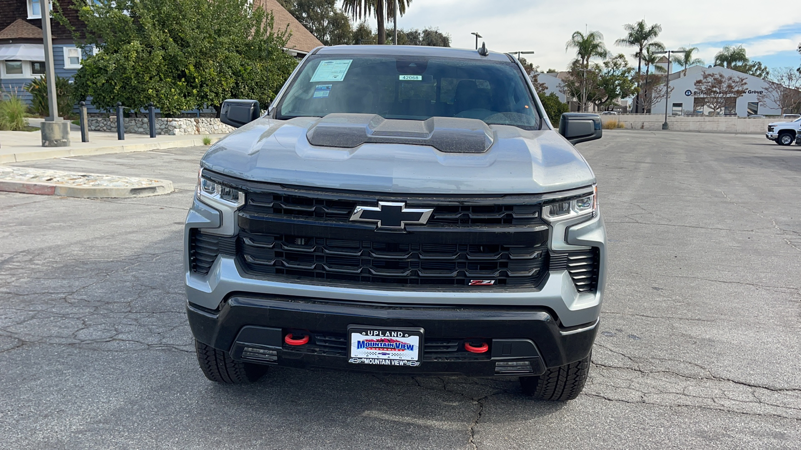 2025 Chevrolet Silverado 1500 LT Trail Boss 8