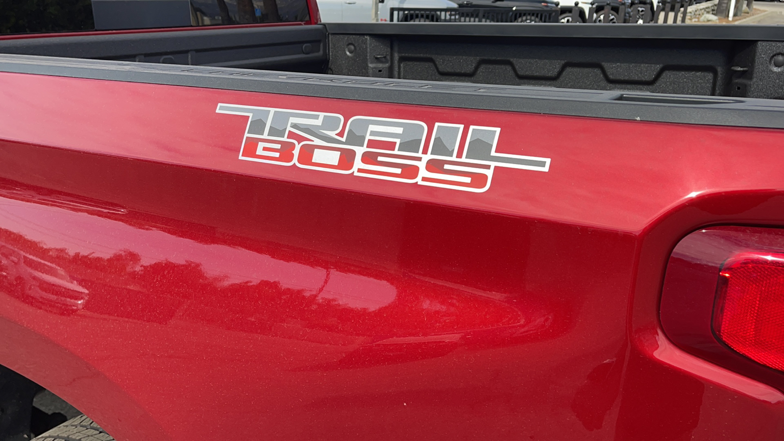 2025 Chevrolet Silverado 1500 LT Trail Boss 34