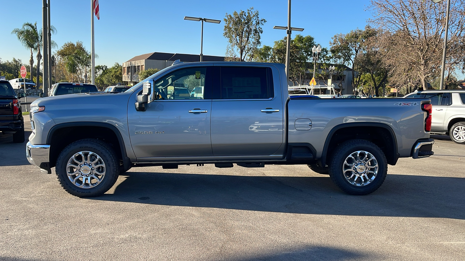 2024 Chevrolet Silverado 2500HD LTZ 6