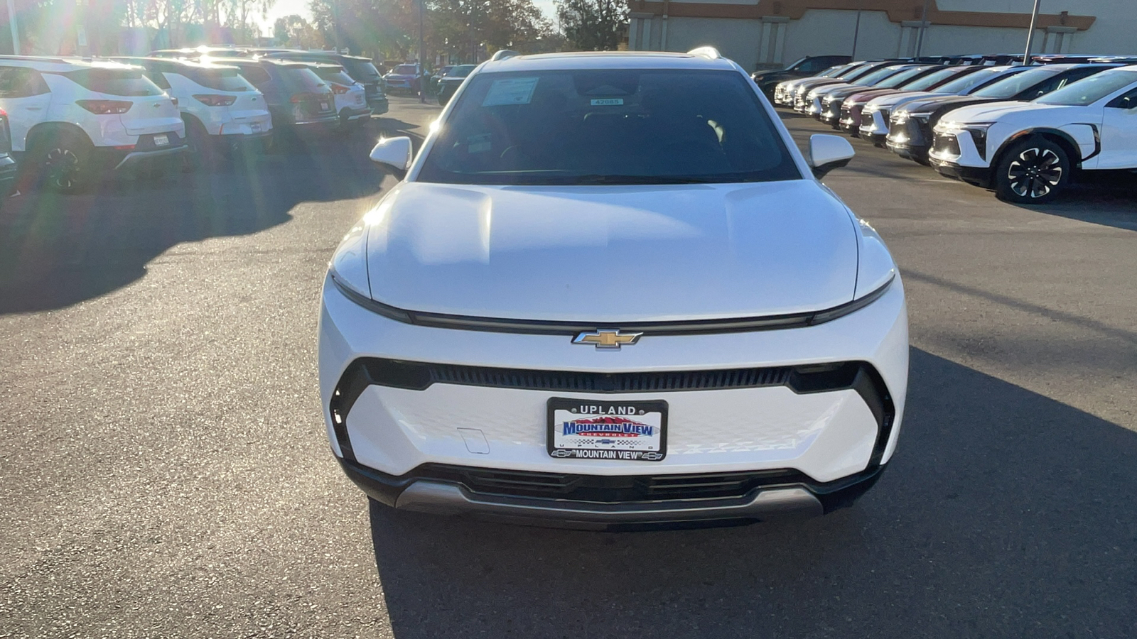 2025 Chevrolet Equinox EV LT 8