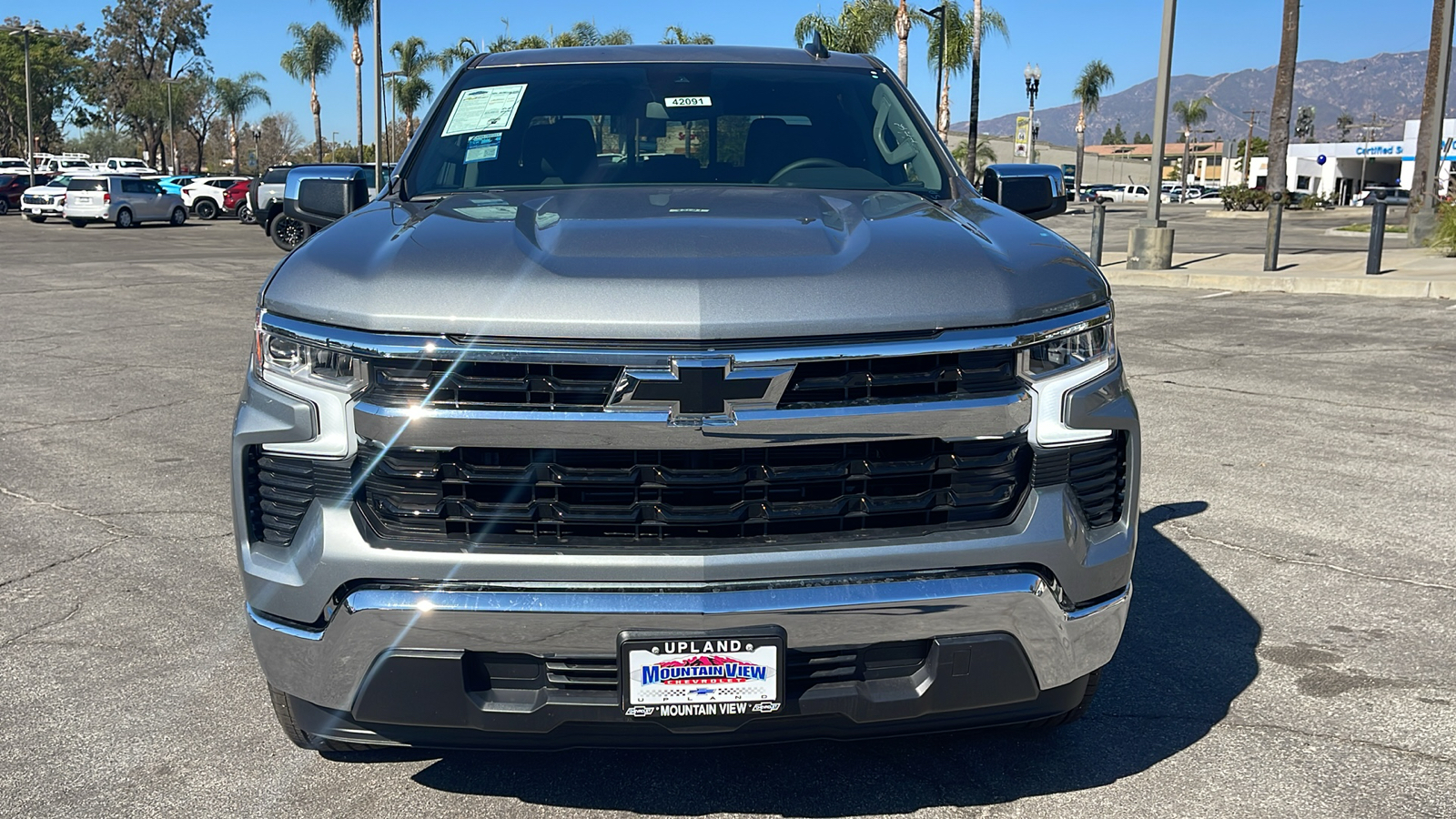 2025 Chevrolet Silverado 1500 LT 8