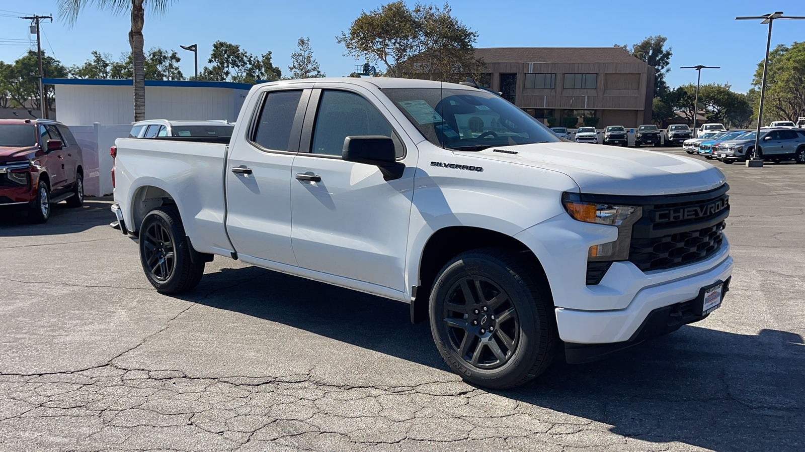 2025 Chevrolet Silverado 1500 Custom 1