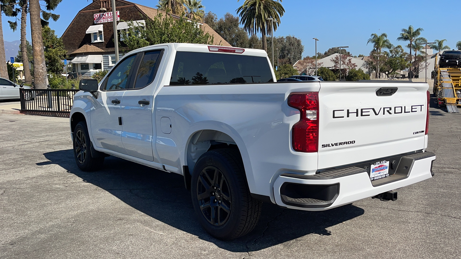 2025 Chevrolet Silverado 1500 Custom 5