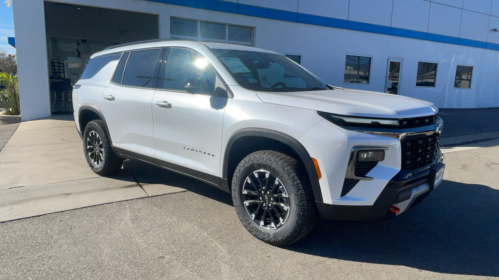 2024 Chevrolet Traverse AWD Z71 1