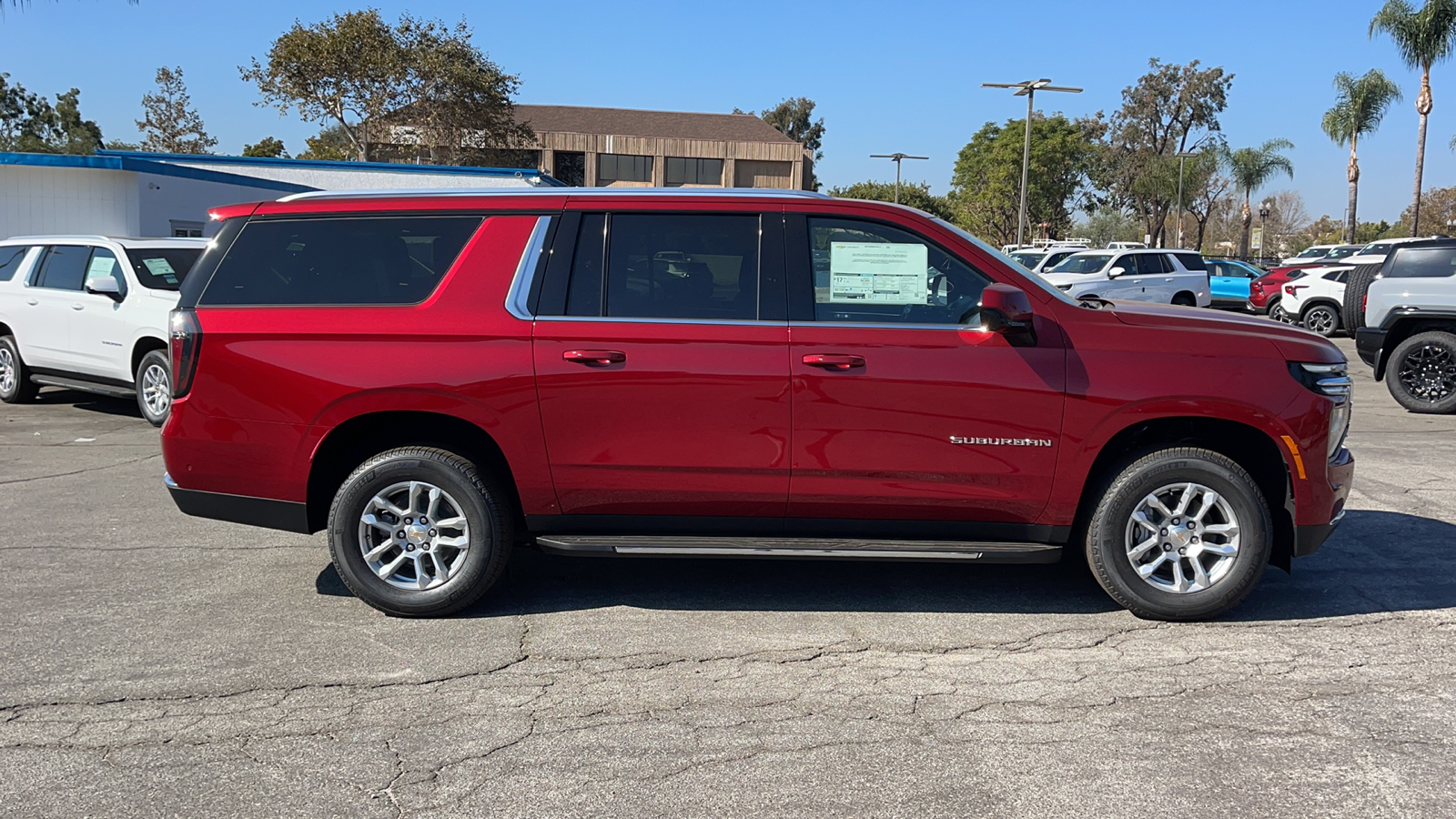 2025 Chevrolet Suburban LS 2