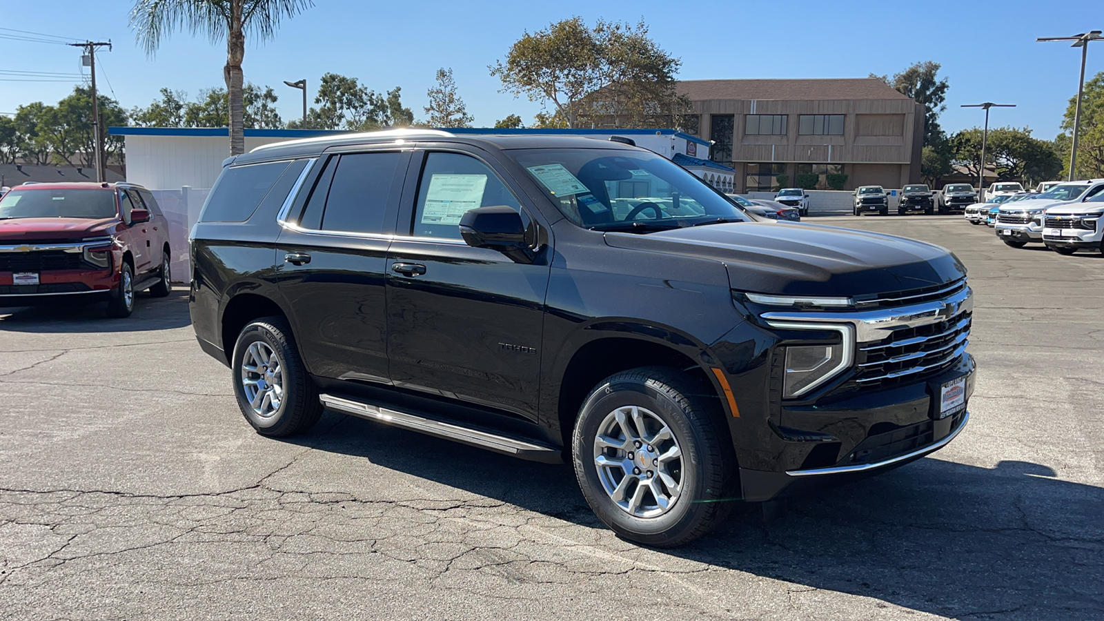 2025 Chevrolet Tahoe LT 1