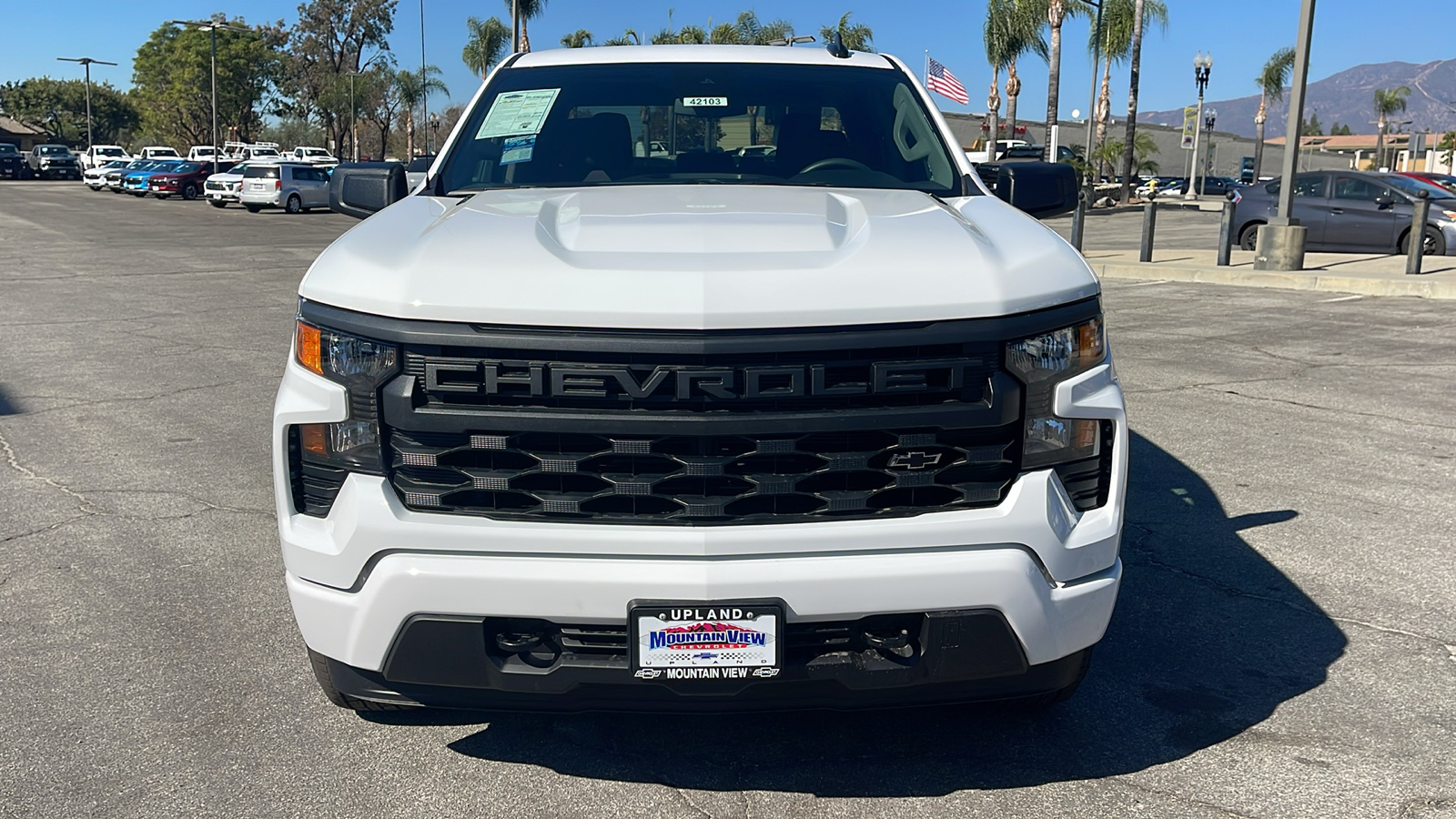 2025 Chevrolet Silverado 1500 Custom 8