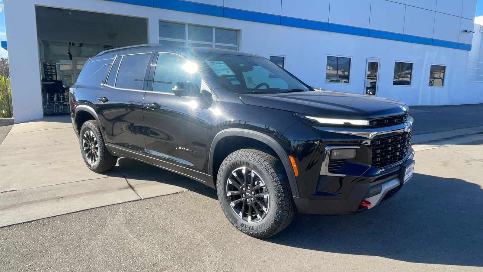 2025 Chevrolet Traverse AWD Z71 1