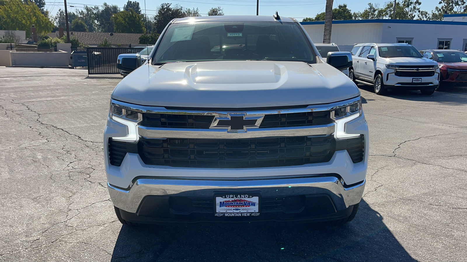 2025 Chevrolet Silverado 1500 LT 8