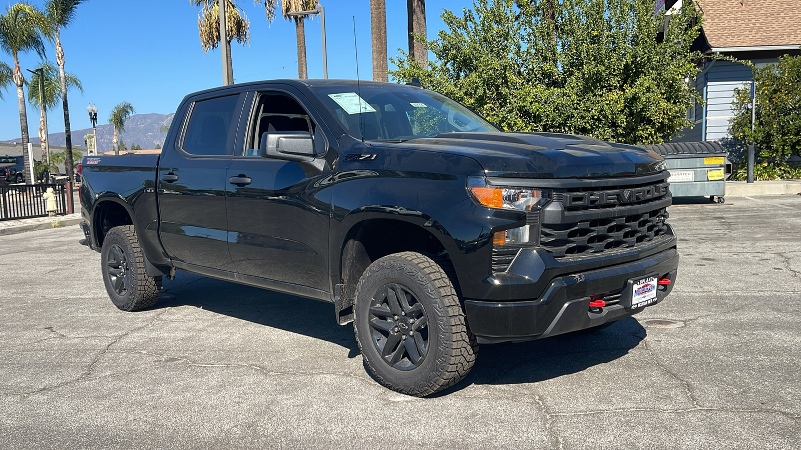 2025 Chevrolet Silverado 1500 Custom Trail Boss 1