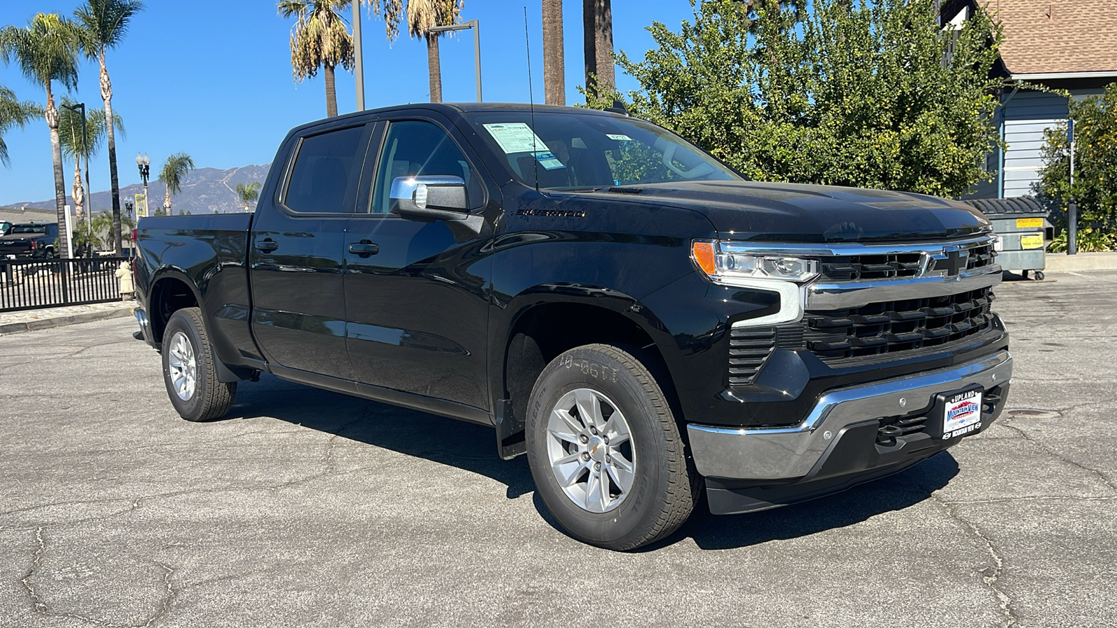 2025 Chevrolet Silverado 1500 LT 1