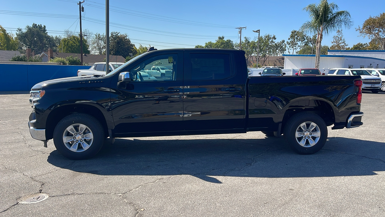 2025 Chevrolet Silverado 1500 LT 6