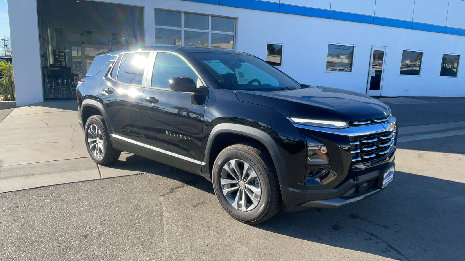 2025 Chevrolet Equinox FWD LT 1