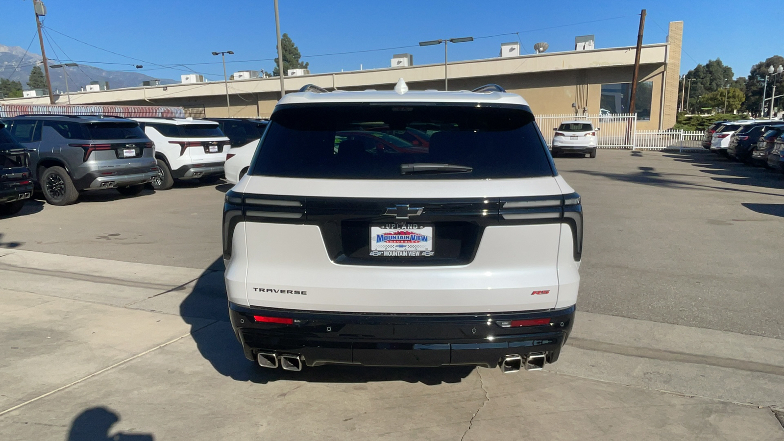 2025 Chevrolet Traverse FWD RS 4