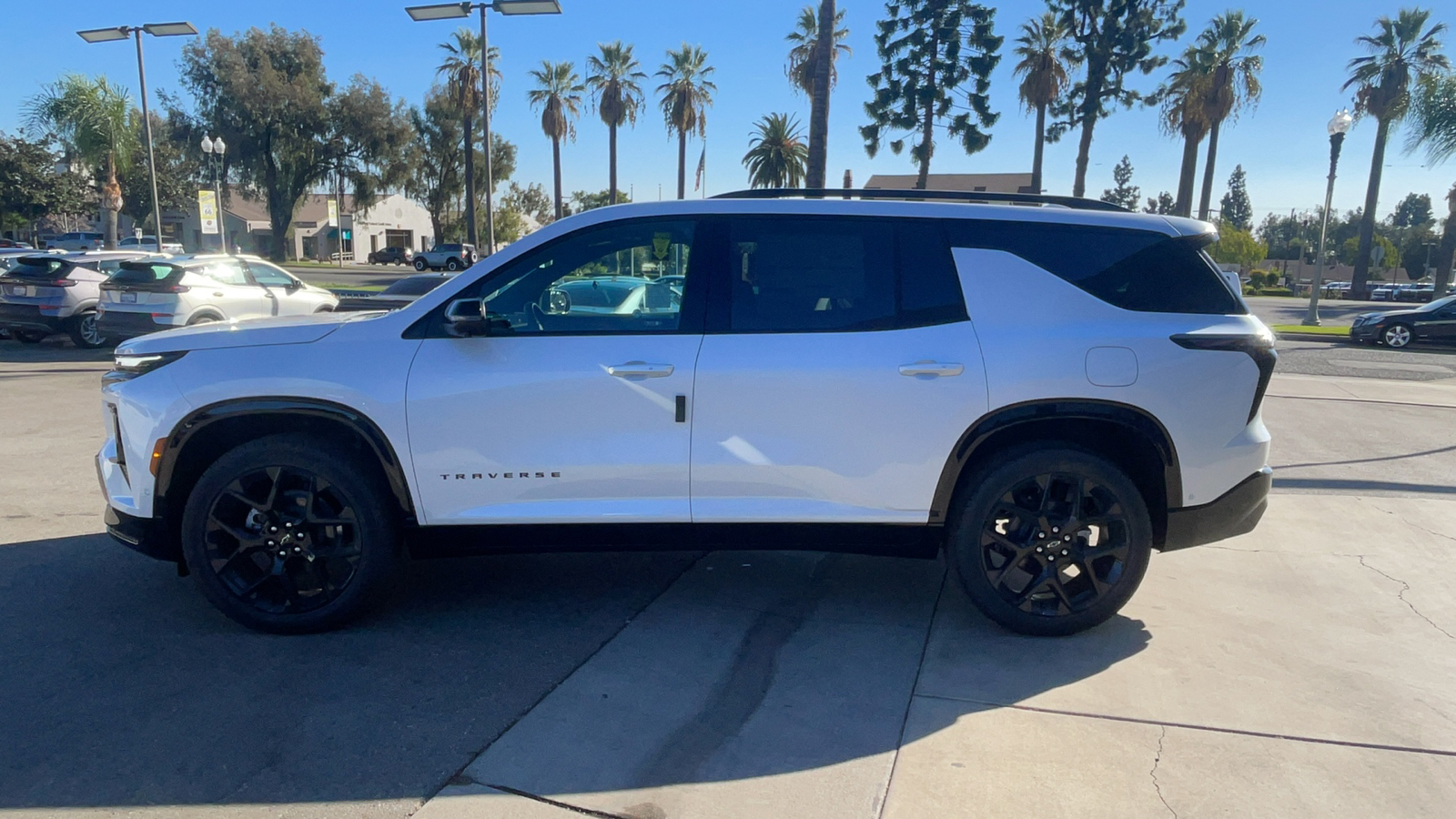 2025 Chevrolet Traverse FWD RS 6