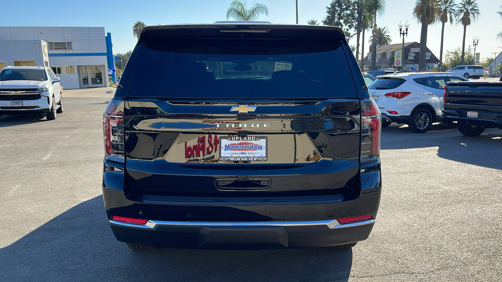 2025 Chevrolet Tahoe LS 4