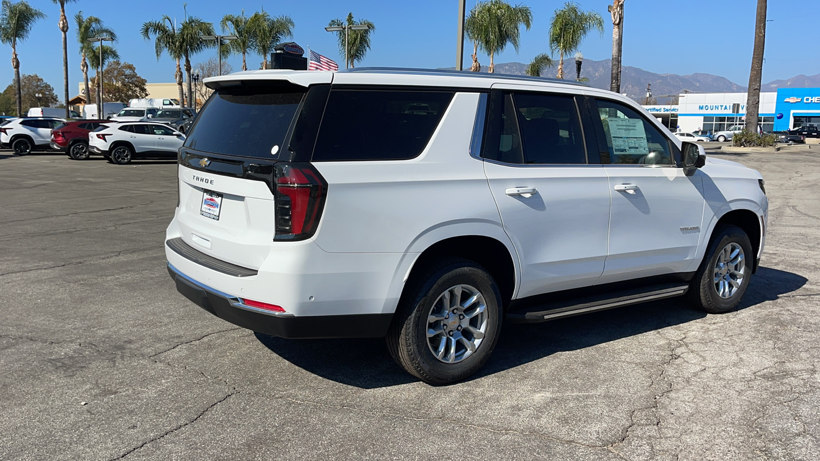 2025 Chevrolet Tahoe LS 3